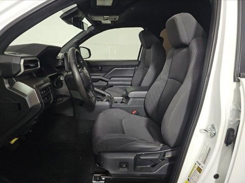 Used 2024 Toyota Tacoma SR5 AWD/4WD image 6