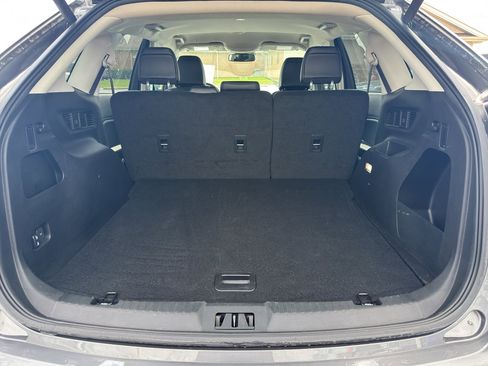 Used 2024 Ford Edge SEL w/ Convenience Package image 5