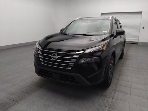 Used 2024 Nissan Rogue SV w/ SV Premium Package FWD image 15