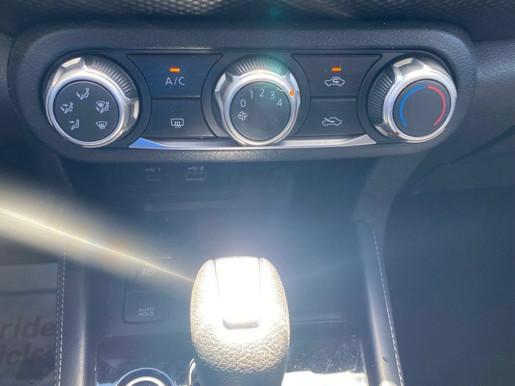 Used 2023 Nissan Kicks SV w/ Exterior Package FWD image 24