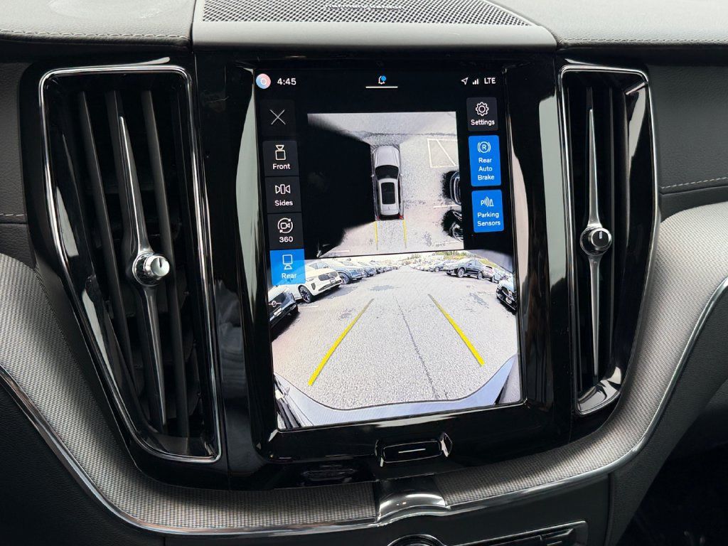 Certified 2024 Volvo XC60 T8 Ultimate AWD/4WD image 22