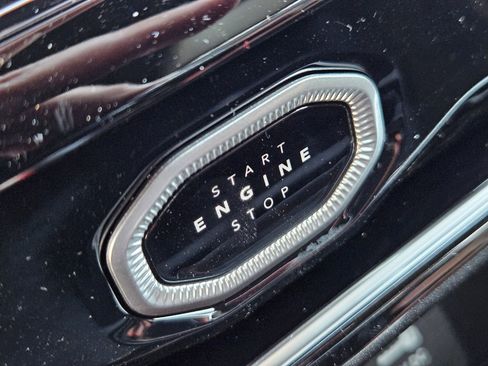 New 2026 Jeep Grand Cherokee L Limited RWD image 19