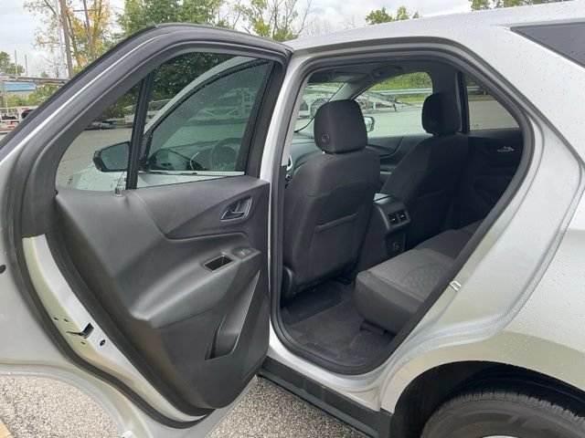 Used 2021 Chevrolet Equinox LT FWD image 16