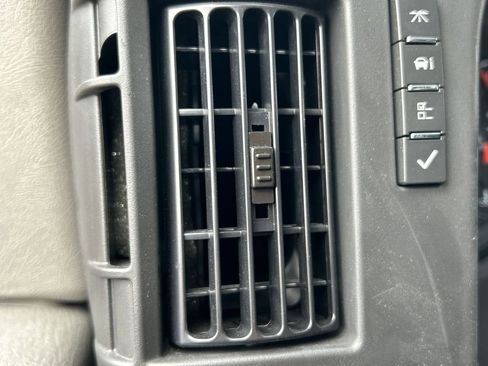 New 2025 GMC Savana 3500 w/ Power Convenience Package image 20