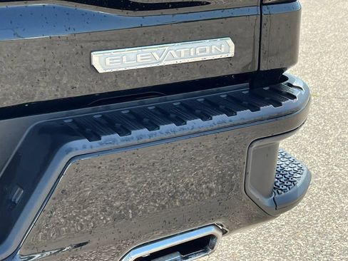 Used 2024 GMC Sierra 1500 Elevation AWD/4WD image 12