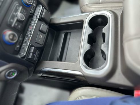 Used 2019 Chevrolet Silverado 1500 RST image 21