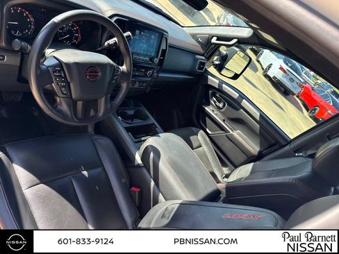Used 2023 Nissan Titan PRO-4X w/ Pro-4x Convenience Package AWD/4WD image 19