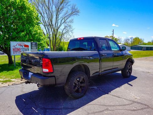 Used 2016 RAM 1500 Express w/ Black Ram 1500 Express Group AWD/4WD image 3