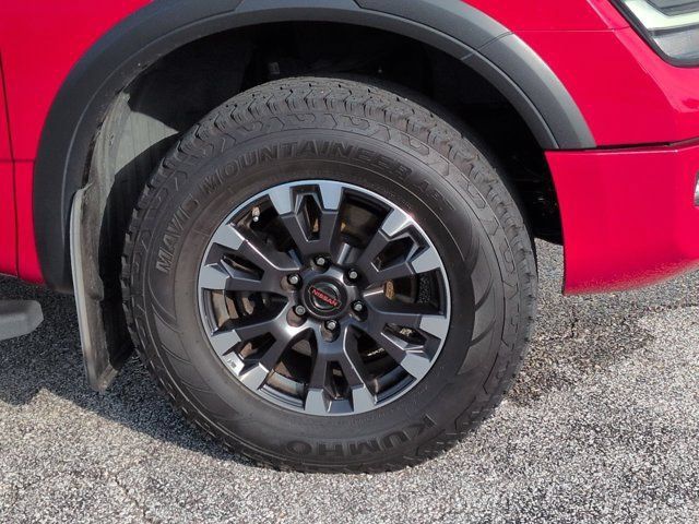 Used 2021 Nissan Titan PRO-4X w/ Off Road Protection Package AWD/4WD image 10