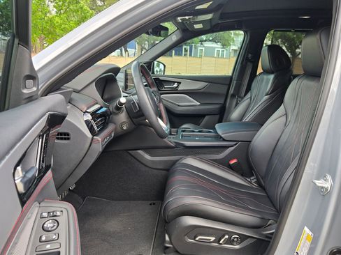 Certified 2025 Acura MDX A-Spec AWD/4WD image 8
