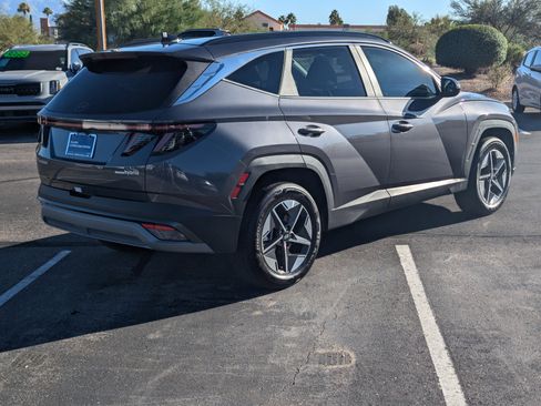 Certified 2025 Hyundai Tucson SEL image 2