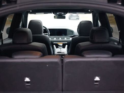 New 2026 Mercedes-Benz GLS 450 4MATIC image 31