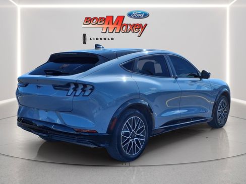 Used 2024 Ford Mustang Mach-E Premium AWD/4WD image 4