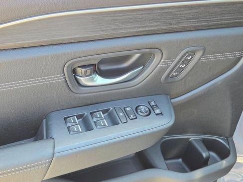 New 2026 Honda Pilot Touring image 12