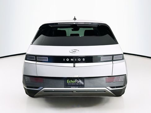 Used 2024 Hyundai Ioniq 5 SEL image 7