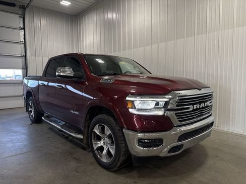 Used 2022 RAM 1500 Laramie AWD/4WD image 2