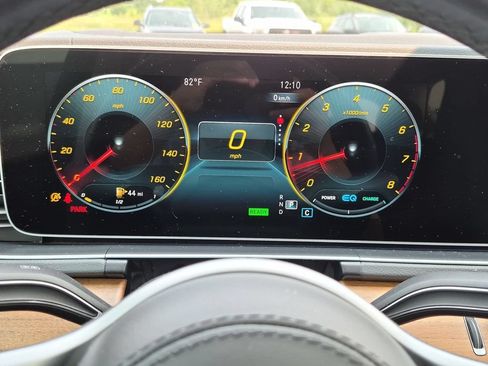 Used 2020 Mercedes-Benz GLE 450 4MATIC w/ MBUX Technology Package image 21