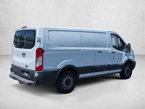 Used 2017 Ford Transit 150 130 Low Roof RWD image 5