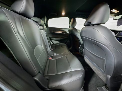 Used 2023 INFINITI QX55 Luxe w/ Cargo Package image 33