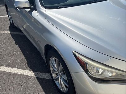 Used 2017 INFINITI Q50 Premium w/ 2.0T Premium Plus Package