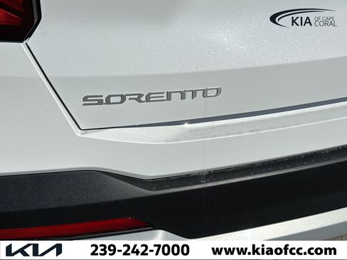 New 2026 Kia Sorento LX image 11