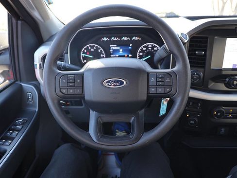 Used 2022 Ford F150 XLT w/ Trailer Tow Package image 9