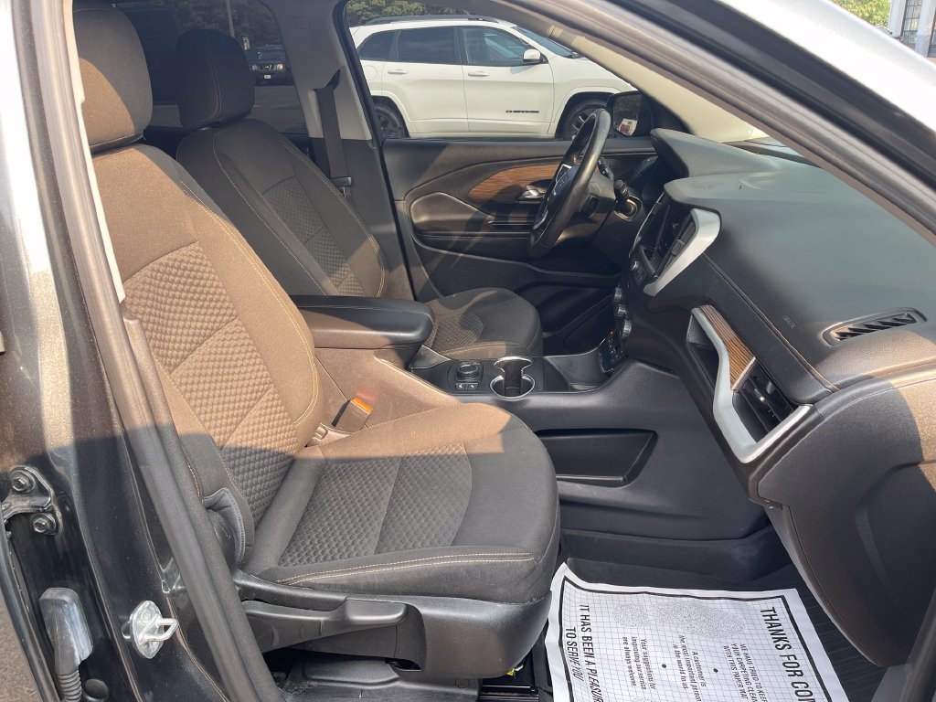 Used 2020 GMC Terrain SLE w/ Driver Convenience Package AWD/4WD image 22