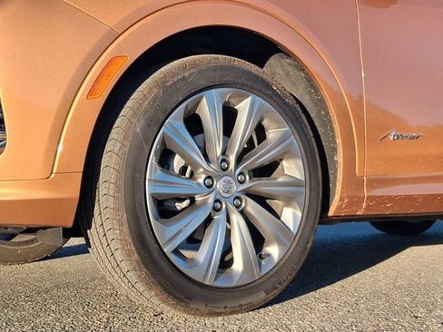 Certified 2025 Buick Envista Avenir image 10