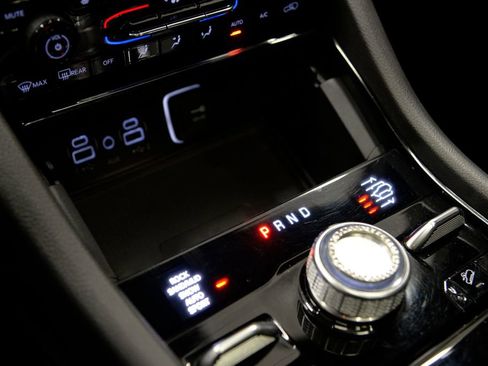 Used 2023 Jeep Grand Cherokee L Summit w/ Advanced Protech Group IV image 26