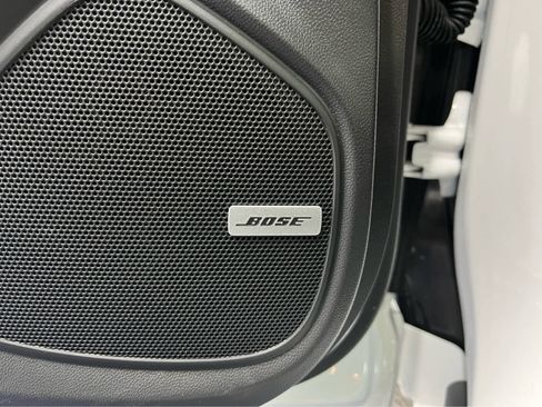 Used 2024 Buick Encore GX Avenir w/ Avenir Convenience Package image 15