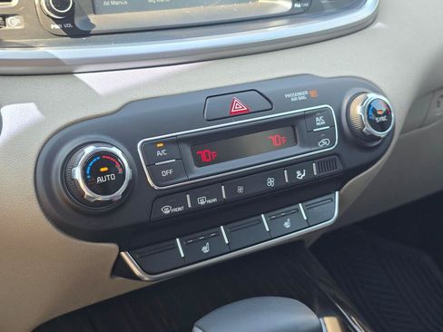 Used 2020 Kia Sorento EX AWD/4WD image 24