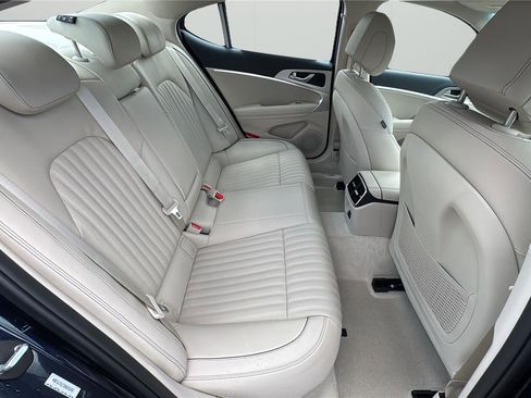 New 2026 Genesis G70 2.5T Prestige image 13