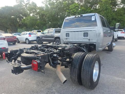 Used 2023 RAM 3500 Big Horn w/ Level 1 Equipment Group AWD/4WD image 4