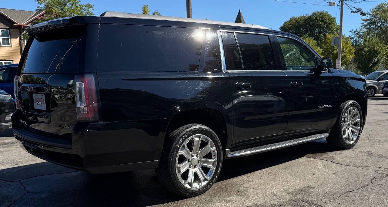 Used 2018 GMC Yukon XL SLT AWD/4WD image 11