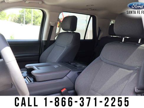 Used 2025 Ford Expedition Active image 16