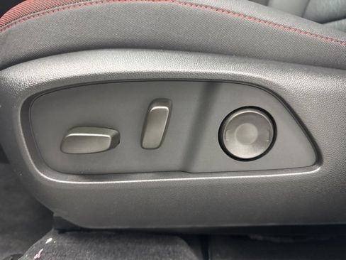 New 2026 Chevrolet Equinox RS w/ Convenience Package III image 10