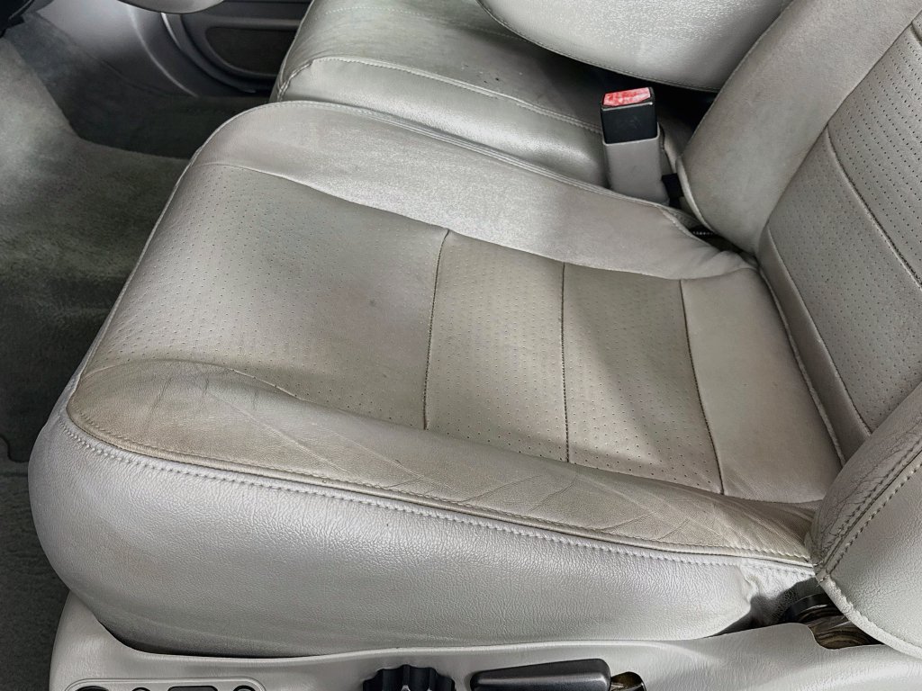 Used 2002 Ford F250 XLT AWD/4WD image 17