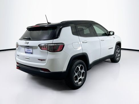 Used 2022 Jeep Compass Trailhawk w/ Trailhawk Convenience Group AWD/4WD image 5