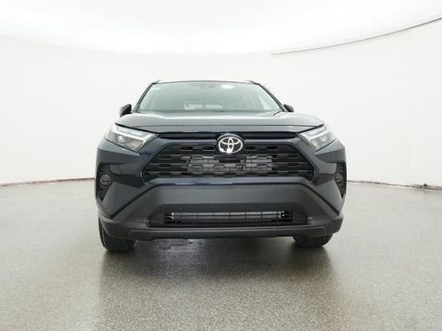 New 2025 Toyota RAV4 XLE image 31