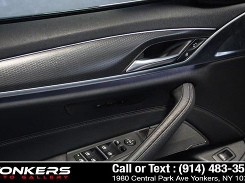 Used 2023 BMW 530i xDrive w/ M Sport Package AWD/4WD image 43