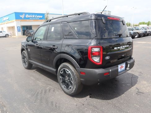 New 2026 Ford Bronco Sport Outer Banks AWD/4WD image 23