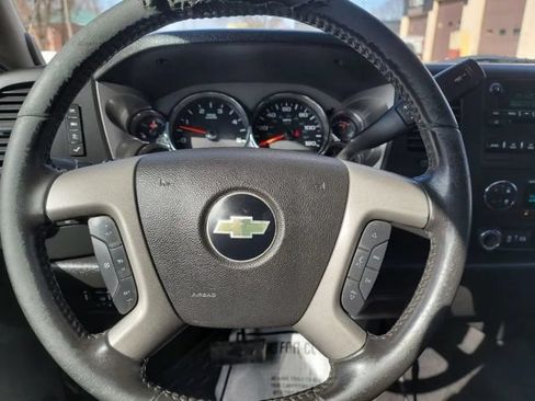 Used 2014 Chevrolet Silverado 2500 LT w/ Z71 Appearance Package AWD/4WD image 16