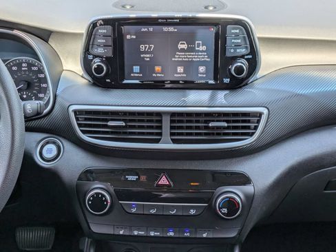Used 2021 Hyundai Tucson Value FWD image 20