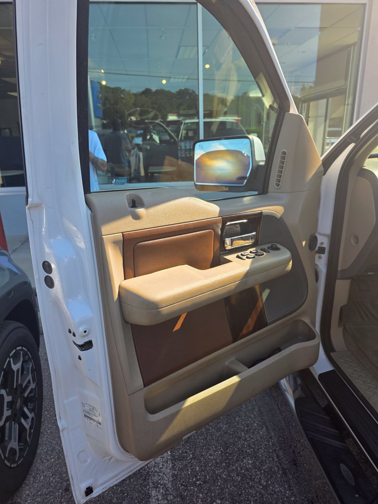 Used 2008 Ford F150 King Ranch AWD/4WD image 8