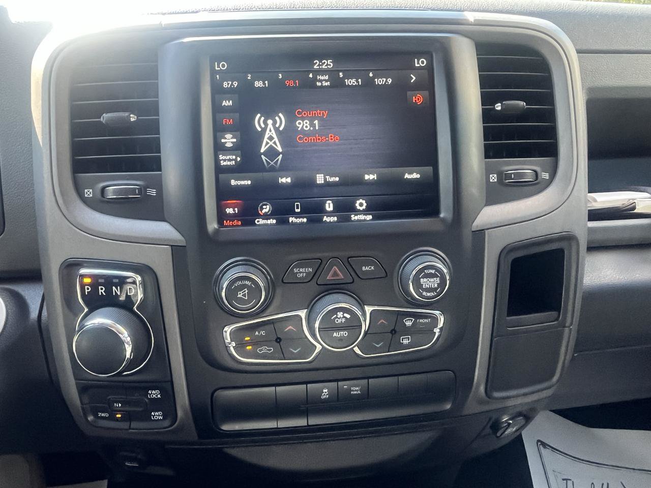 Used 2019 RAM 1500 Express w/ Wheel & Sound Group AWD/4WD image 11