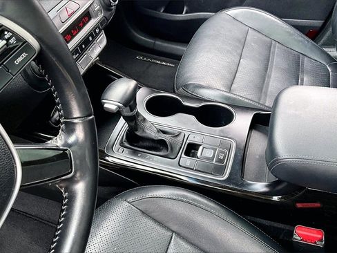 Certified 2020 Kia Sorento EX image 14