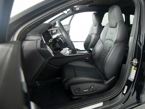 Used 2025 Audi RS 6 performance AWD/4WD image 37