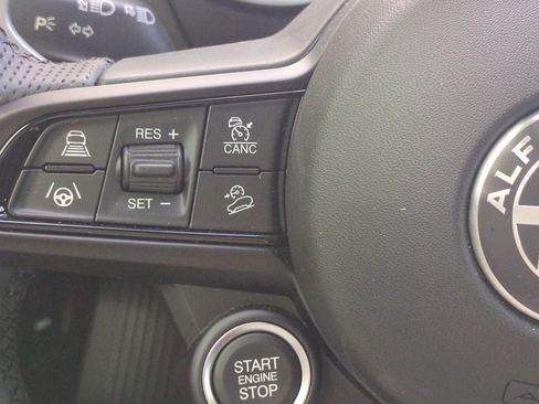 New 2025 Alfa Romeo Stelvio Sprint w/ Convenience Package image 24