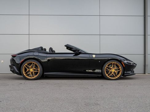 Certified 2024 Ferrari Roma Spider image 7