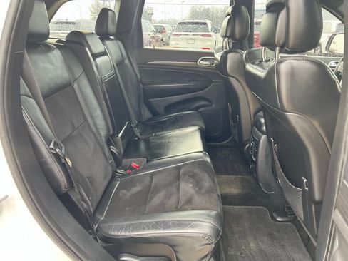 Used 2015 Jeep Grand Cherokee Altitude image 17